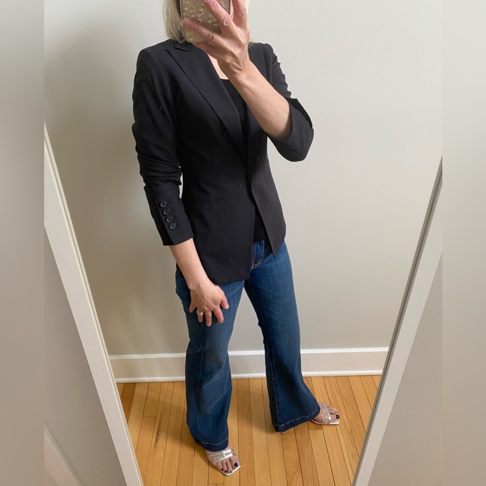 Black Teenflo Fine Wool Blazer in EUC